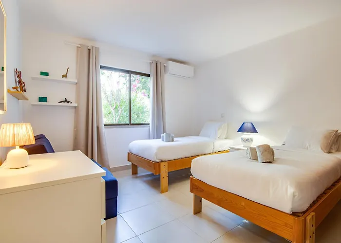 Relaxing 2bd 500m W Ac Wifi Pool *