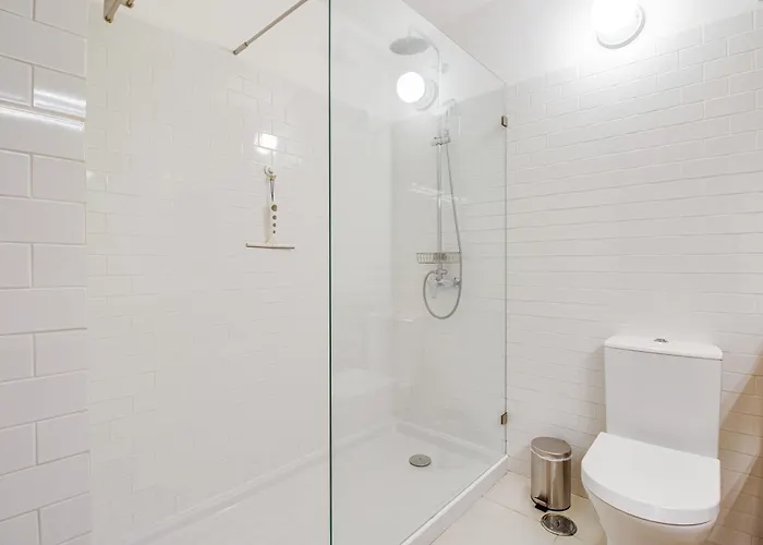 Relaxing 2bd 500m W Ac Wifi Pool *